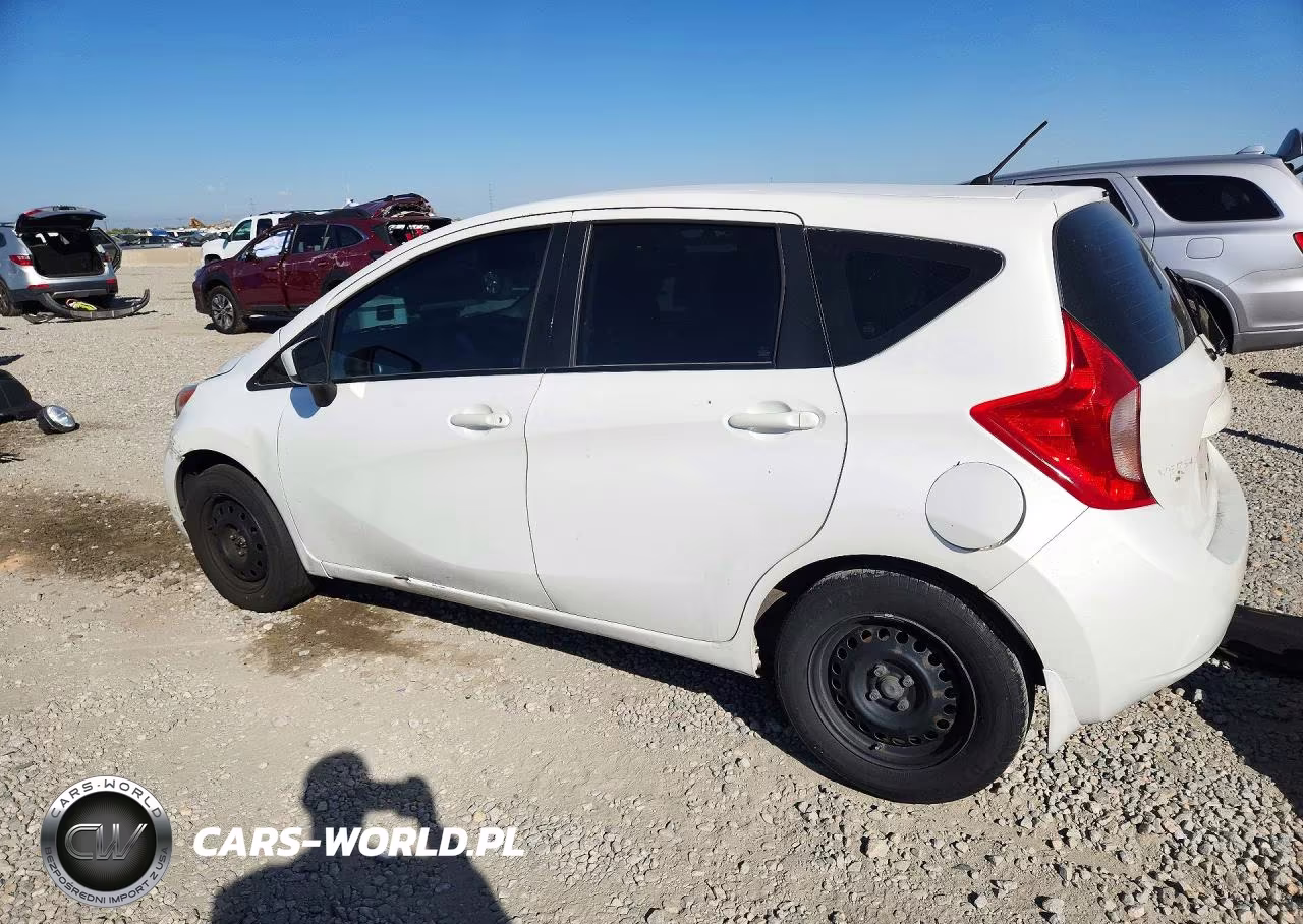 2015 Nissan Versa Note S Plus VIN:3N1CE2CP1FL371041 - 2