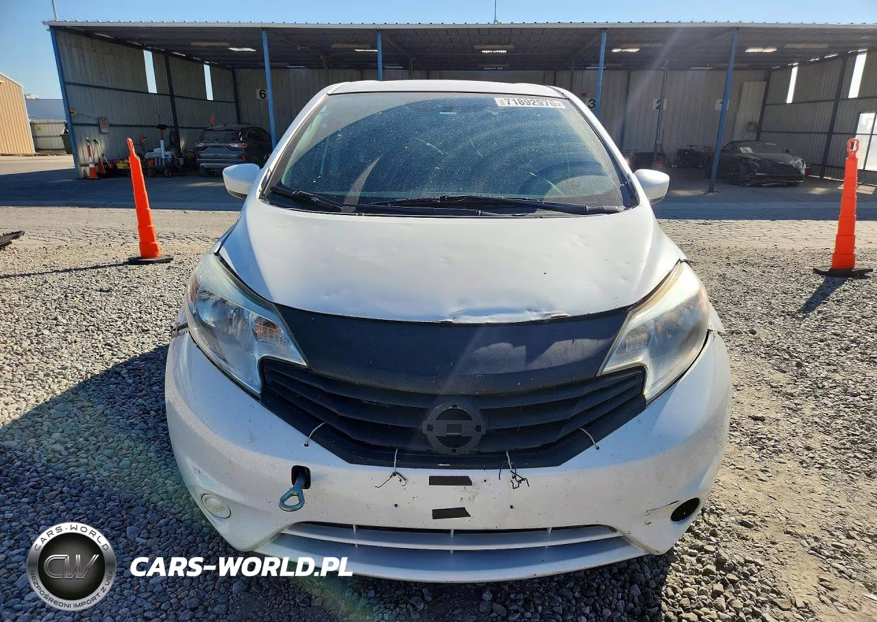2015 Nissan Versa Note S Plus VIN:3N1CE2CP1FL371041 - 5