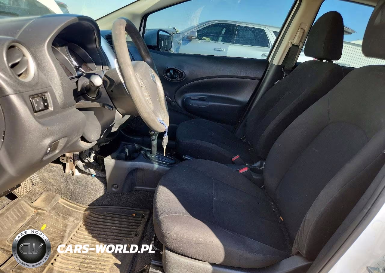 2015 Nissan Versa Note S Plus VIN:3N1CE2CP1FL371041 - 7