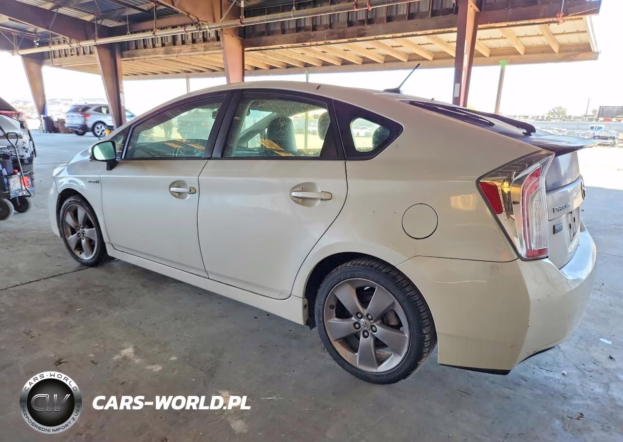 2015 Toyota Prius Persona Series VIN:JTDKN3DU4F0419504 - 2