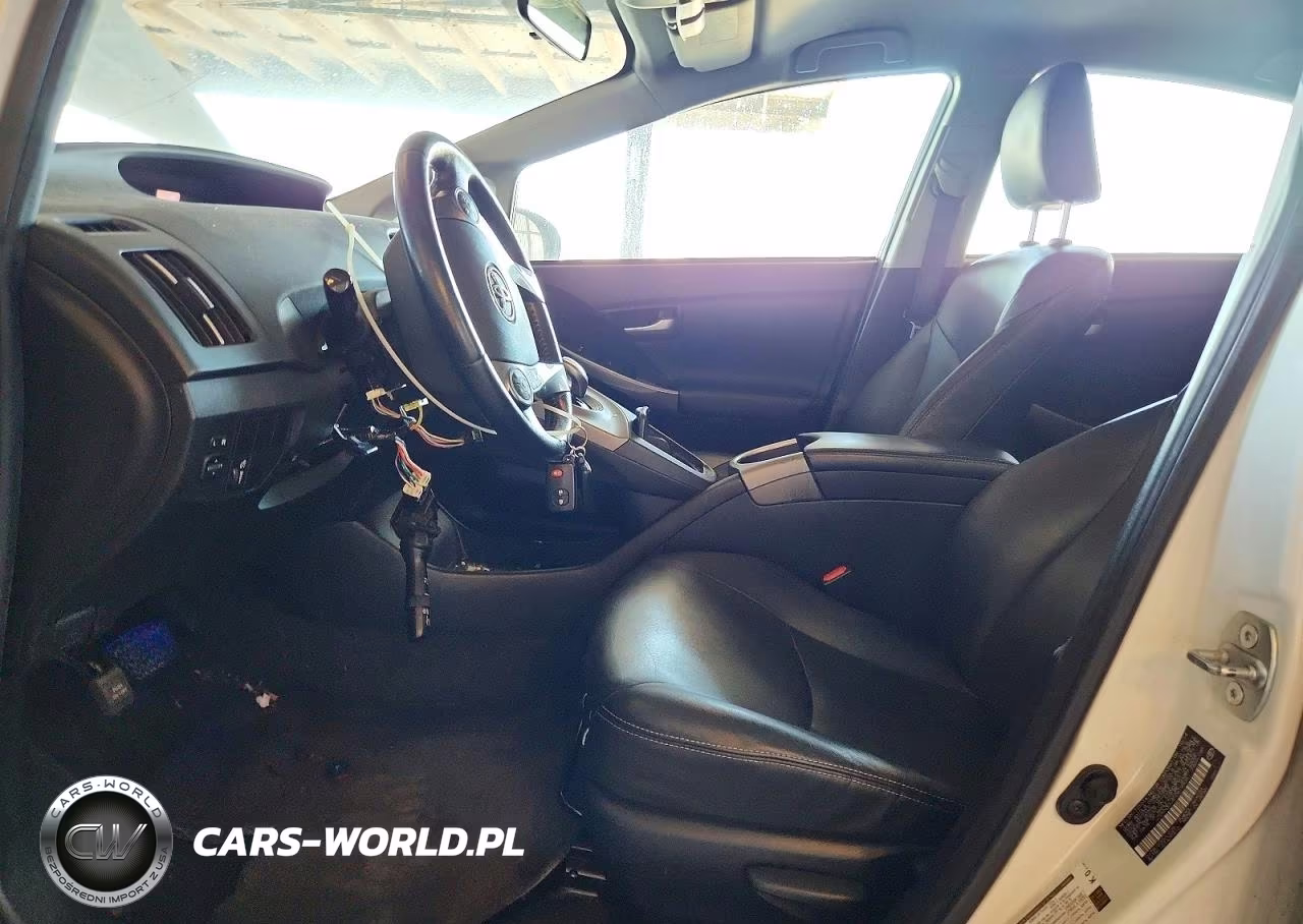 2015 Toyota Prius Persona Series VIN:JTDKN3DU4F0419504 - 7
