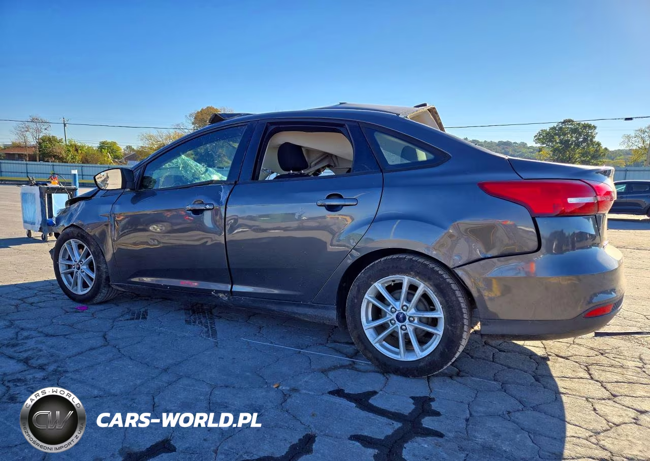 2015 Ford Focus Se VIN:1FADP3F24FL209083 - 2