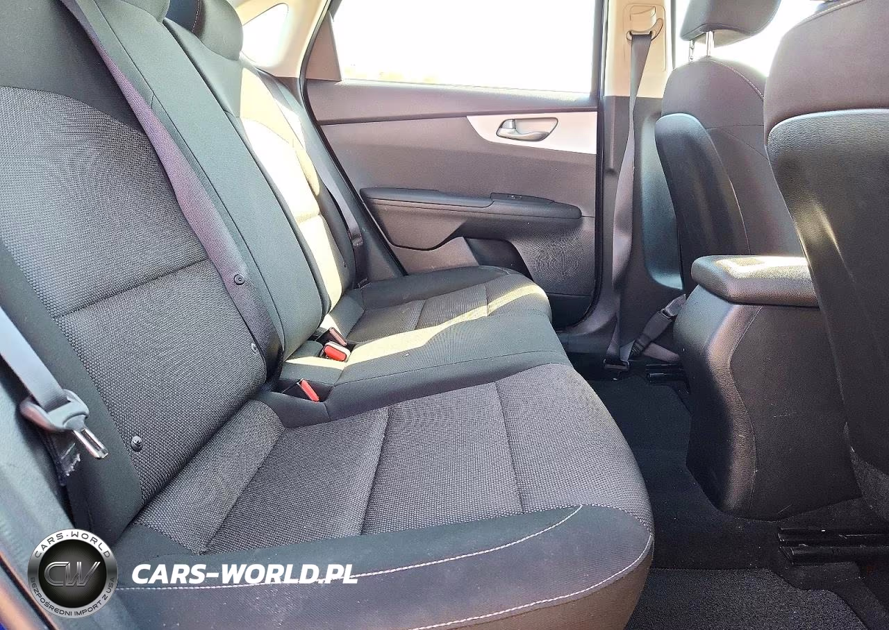 2024 Kia Forte Lxs VIN:3KPF24AD4RE735811 - 10