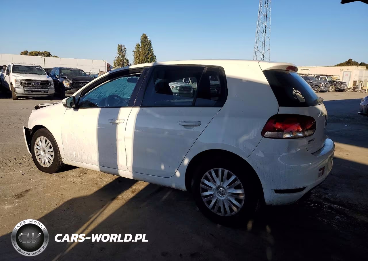 2013 Volkswagen Golf VIN:WVWDB7AJ2DW133647 - 2