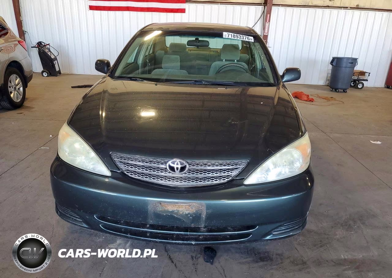 2002 Toyota Camry Le VIN:4T1BE32K42U598501 - 5