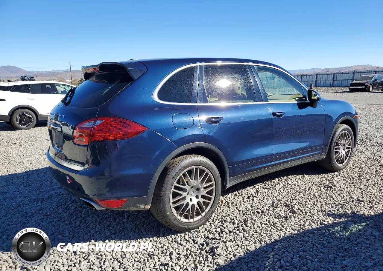 2013 Porsche Cayenne S VIN:WP1AB2A2XDLA81652 - 3