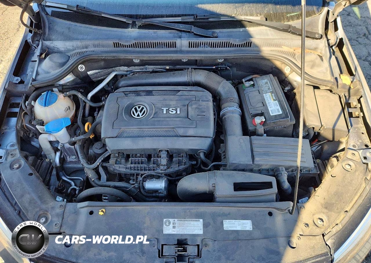 2016 Volkswagen Jetta Sport VIN:3VWD17AJ2GM400774 - 11