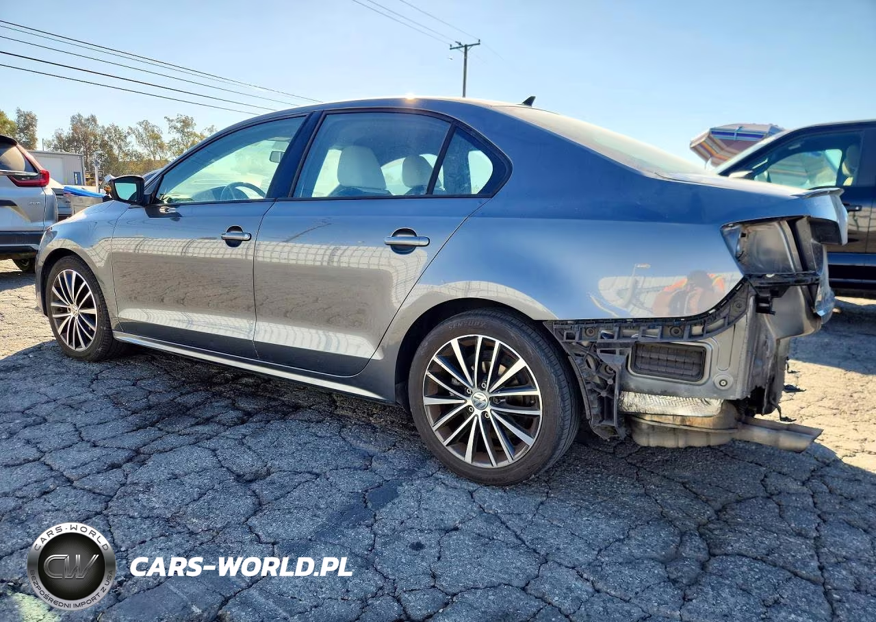 2016 Volkswagen Jetta Sport VIN:3VWD17AJ2GM400774 - 2
