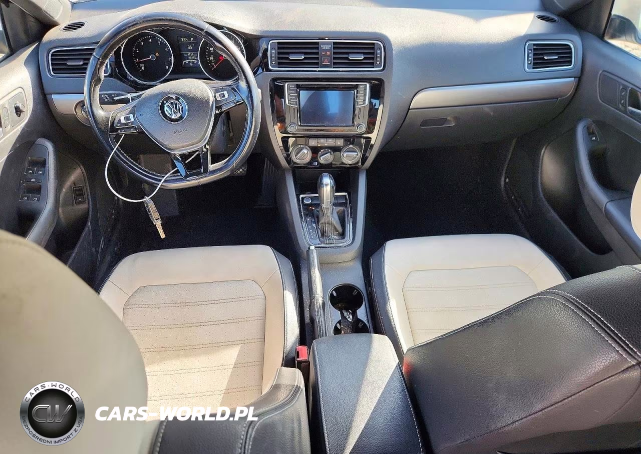 2016 Volkswagen Jetta Sport VIN:3VWD17AJ2GM400774 - 8