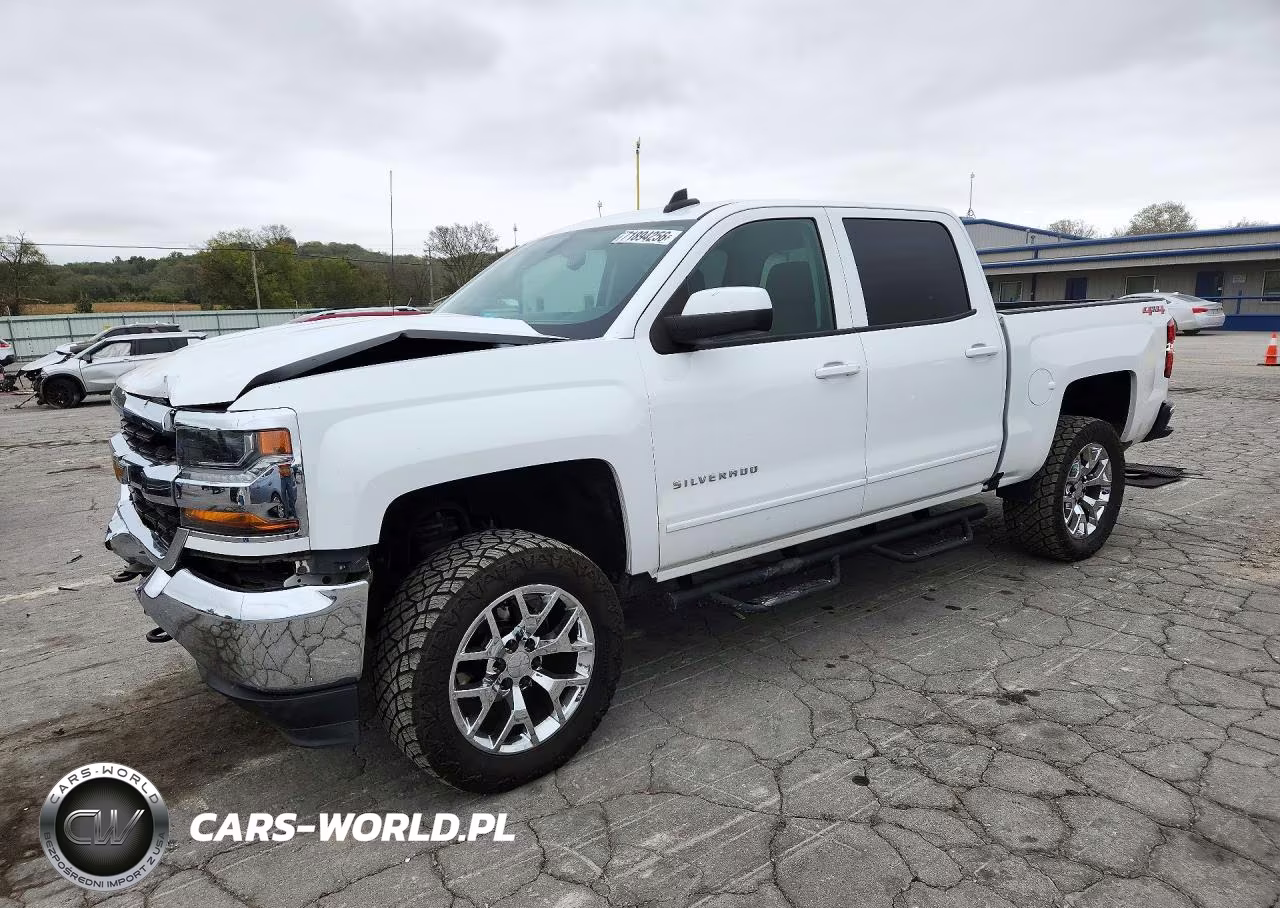 2018 Chevrolet Silverado K1500 Lt VIN:3GCUKREC8JG500245 - 1