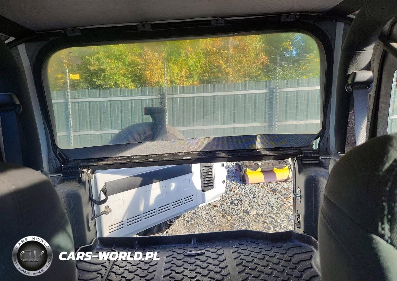 2018 Jeep Wrangler Sport VIN:1C4AJWAG2JL800122 - 10
