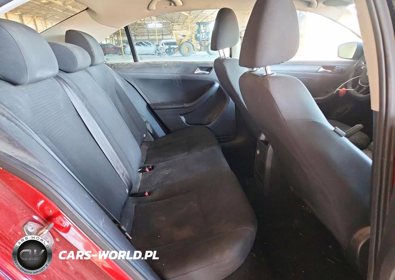 2016 Volkswagen Jetta S VIN:3VW267AJ3GM270111 - 10