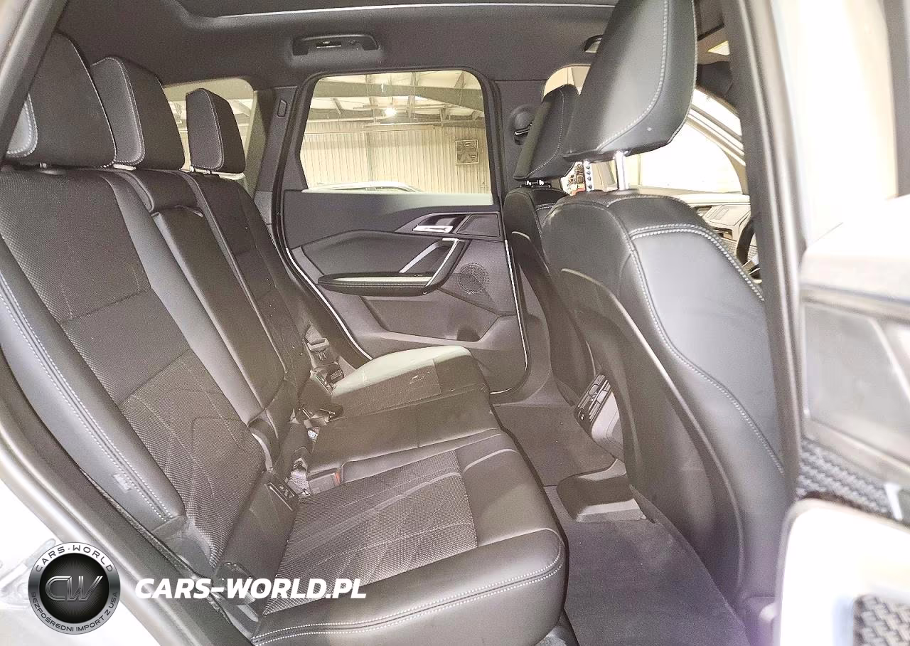 2026 BMW X1 xDrive28I VIN:WBX73EF04T5634092 - 11