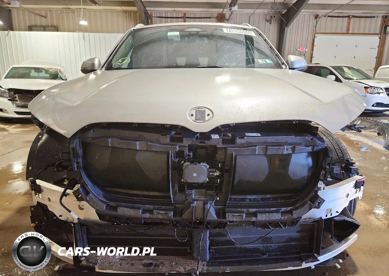 2026 BMW X1 xDrive28I VIN:WBX73EF04T5634092 - 5