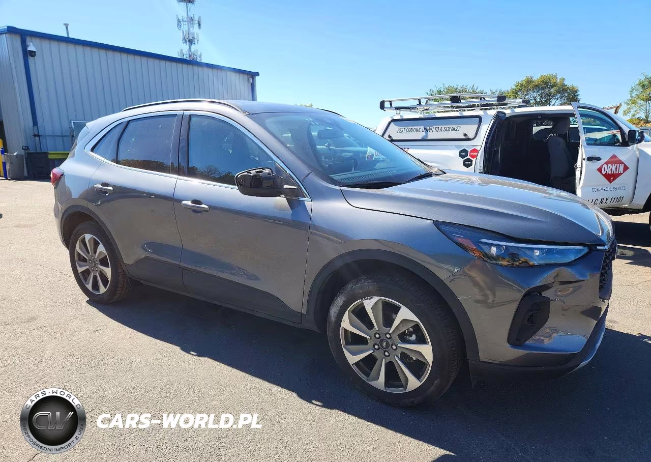 2025 Ford Escape Platinum VIN:1FMCU9JA2SUB44976 - 4