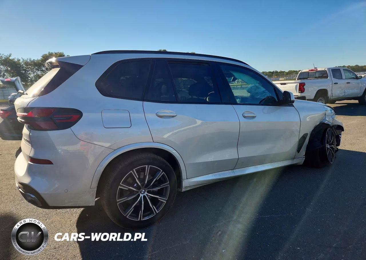 2026 B M W X Series X5 4D Suv 40I xDrive Msport VIN:5UX23EU00T9518129 - 3