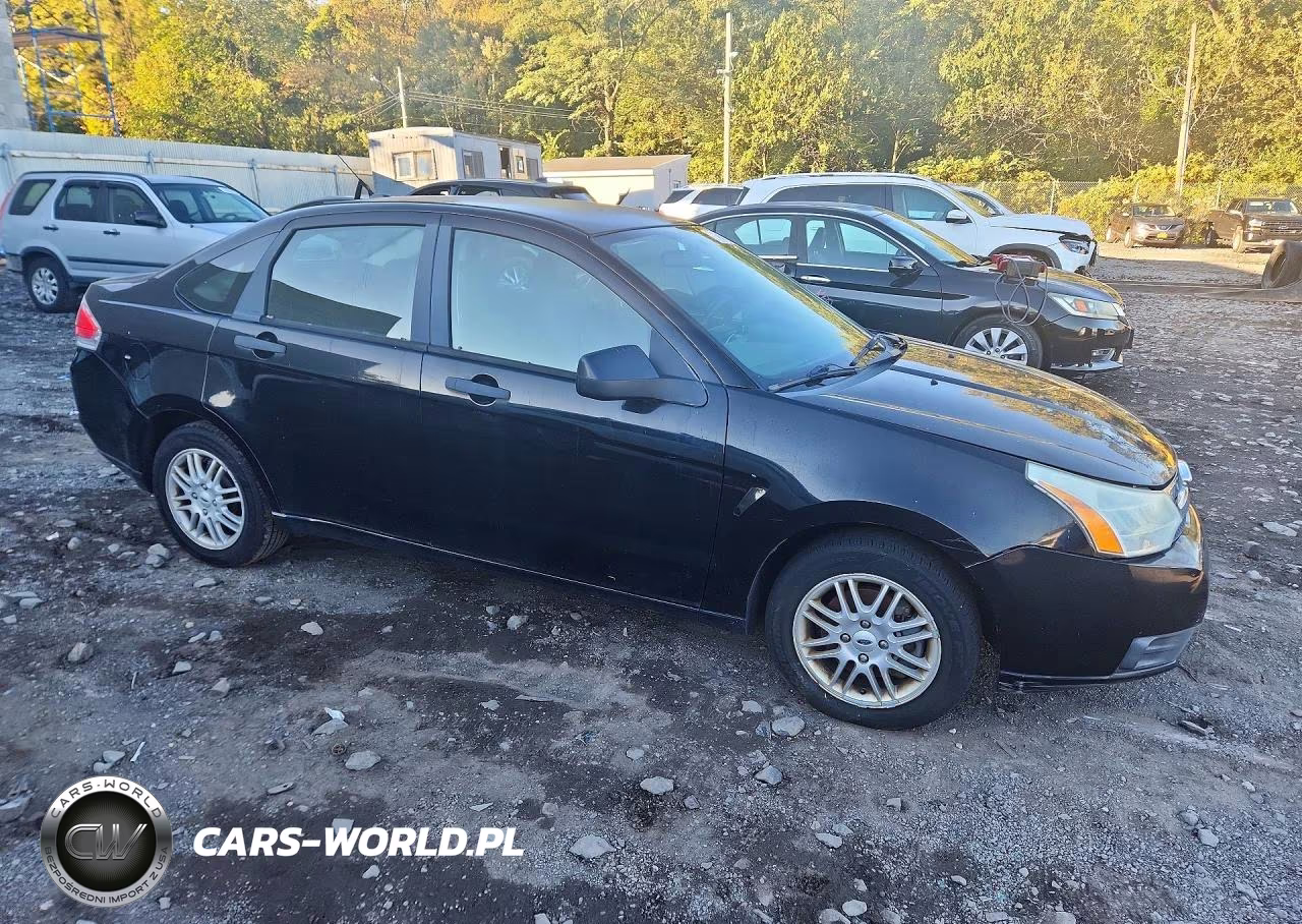 2009 Ford Focus VIN:1FAHP35N59W120865 - 4