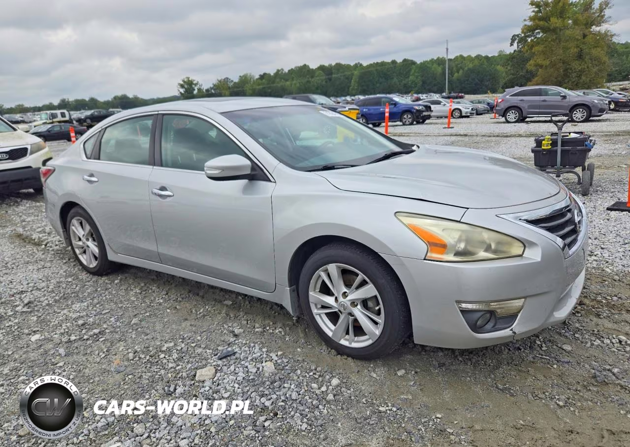 2015 Nissan Altima 2.5 Sv VIN:1N4AL3AP5FC435859 - 4