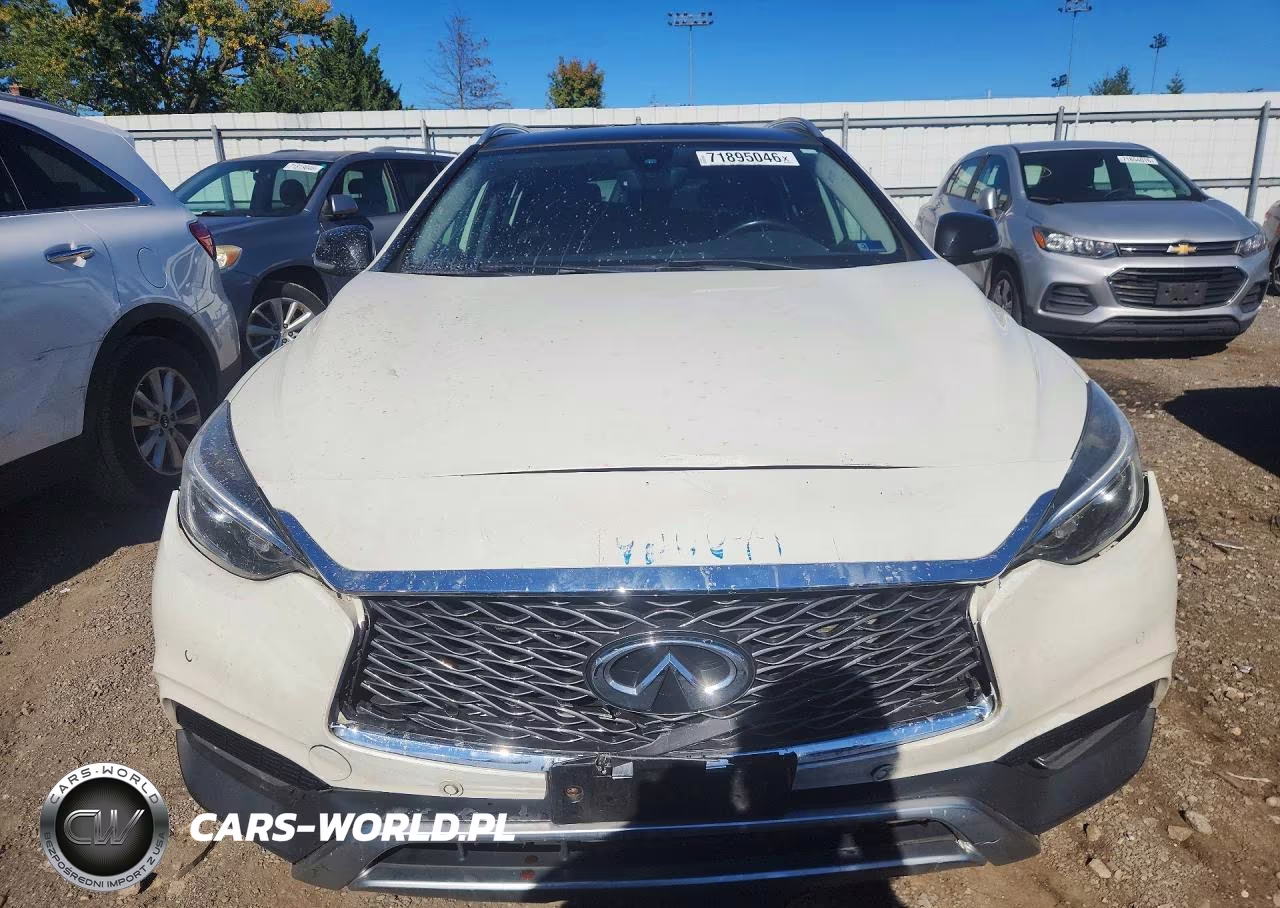 2017 Infiniti Qx30 Premium VIN:SJKCH5CR4HA039982 - 5