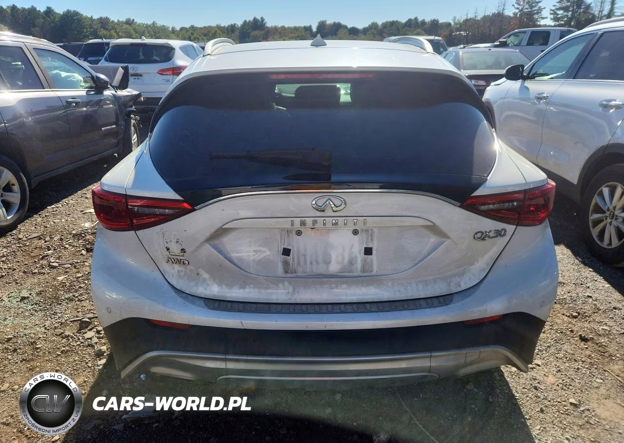 2017 Infiniti Qx30 Premium VIN:SJKCH5CR4HA039982 - 6