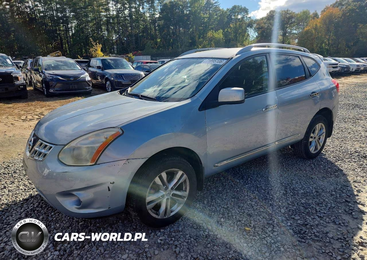 2013 Nissan Rogue S – zdjęcie 1 z 12