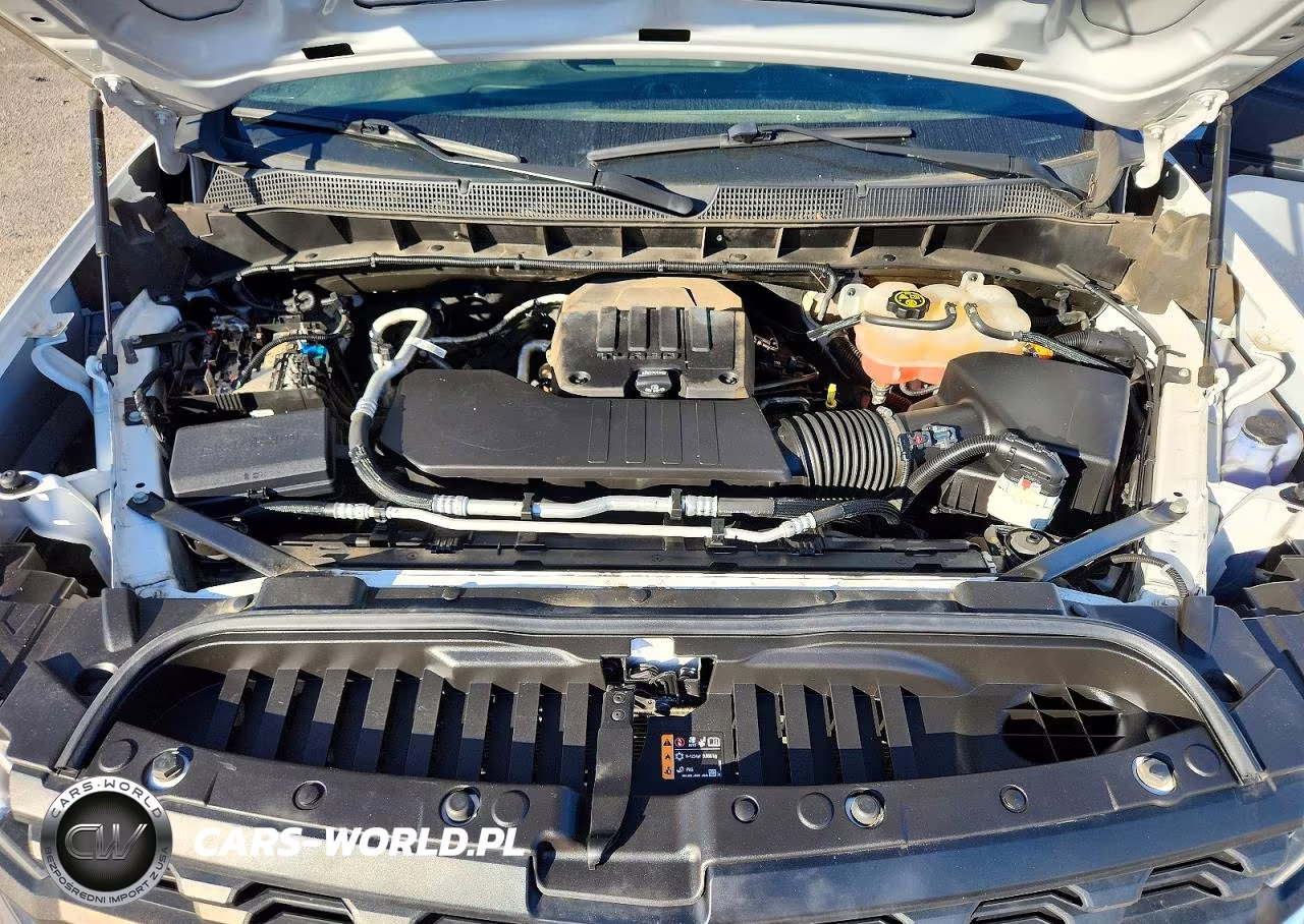 2022 Chevrolet Silverado Ltd C1500 VIN:1GCRWAEK9NZ215272 - 11