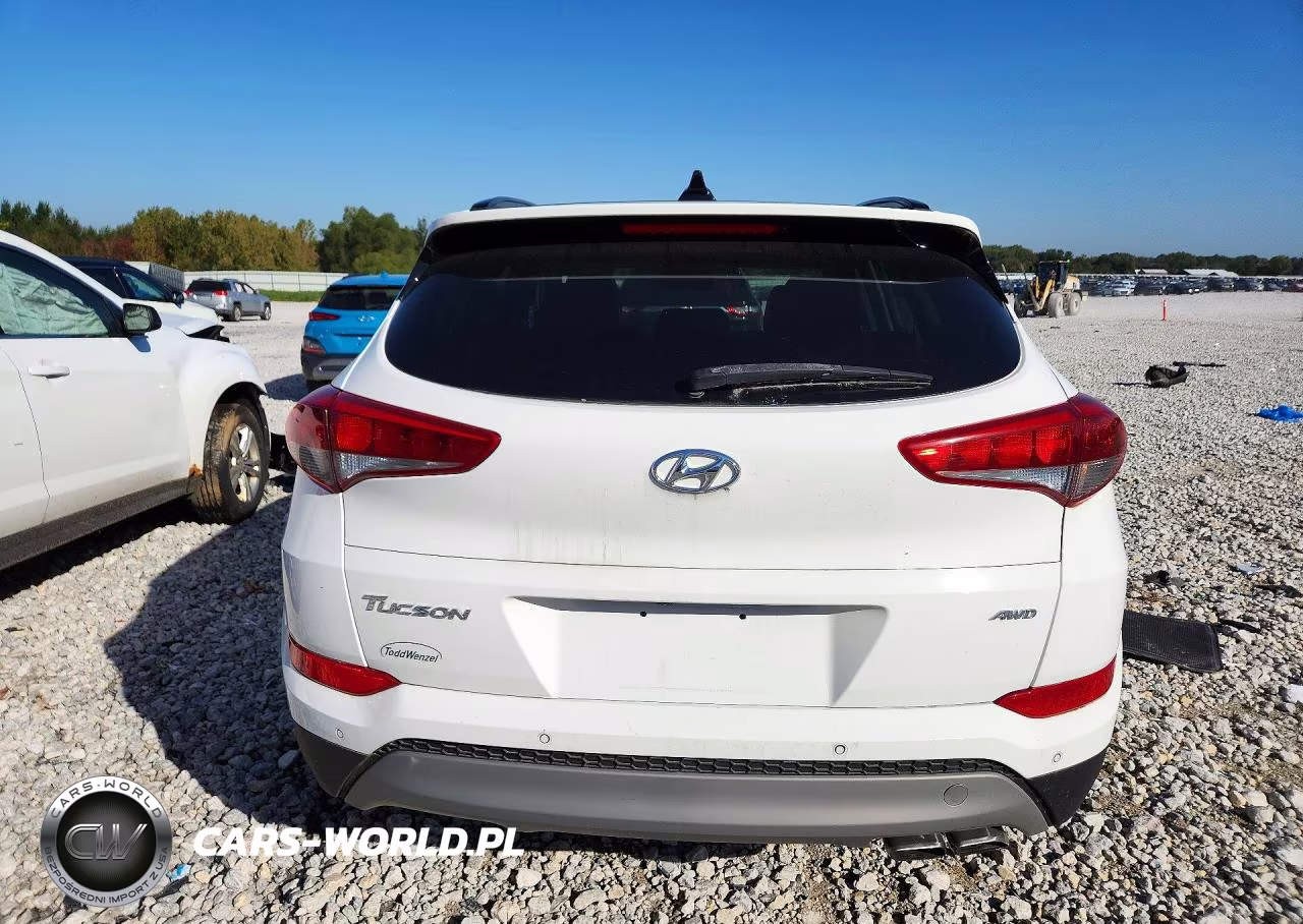 2018 Hyundai Tucson Value VIN:KM8J3CA23JU708004 - 6