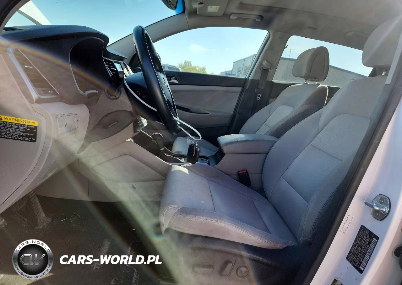 2018 Hyundai Tucson Value VIN:KM8J3CA23JU708004 - 7