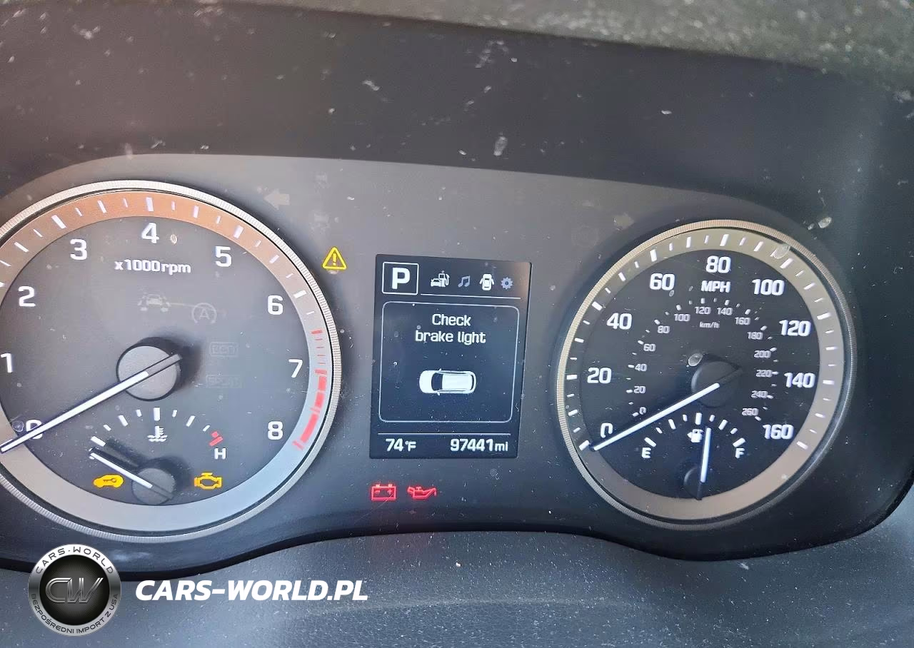 2018 Hyundai Tucson Value VIN:KM8J3CA23JU708004 - 9