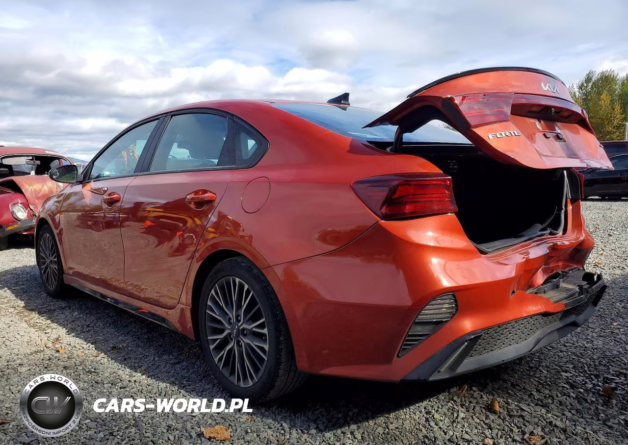 2023 Kia Forte Gt Line VIN:3KPF54AD3PE658689 - 2