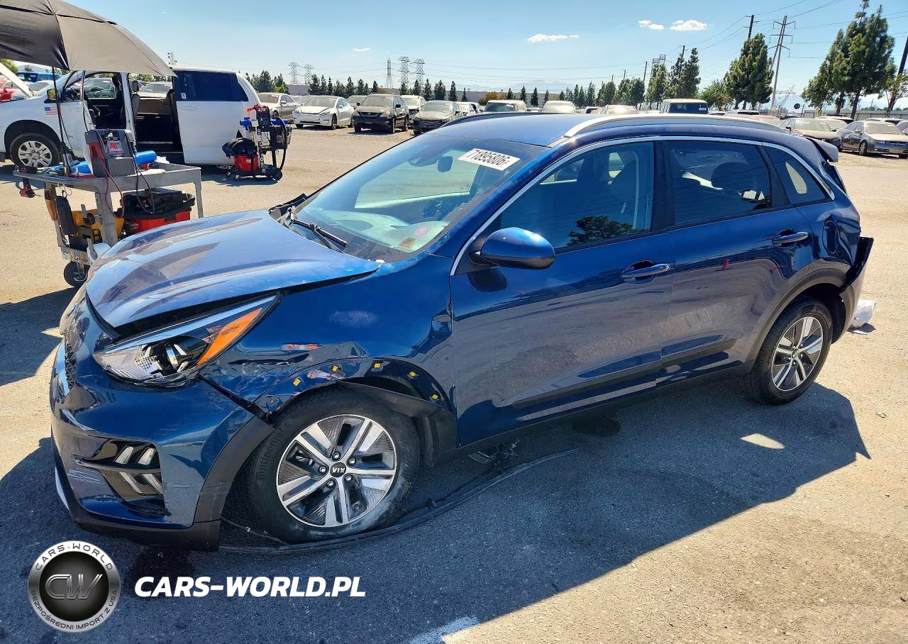 2020 Kia Niro Lxs