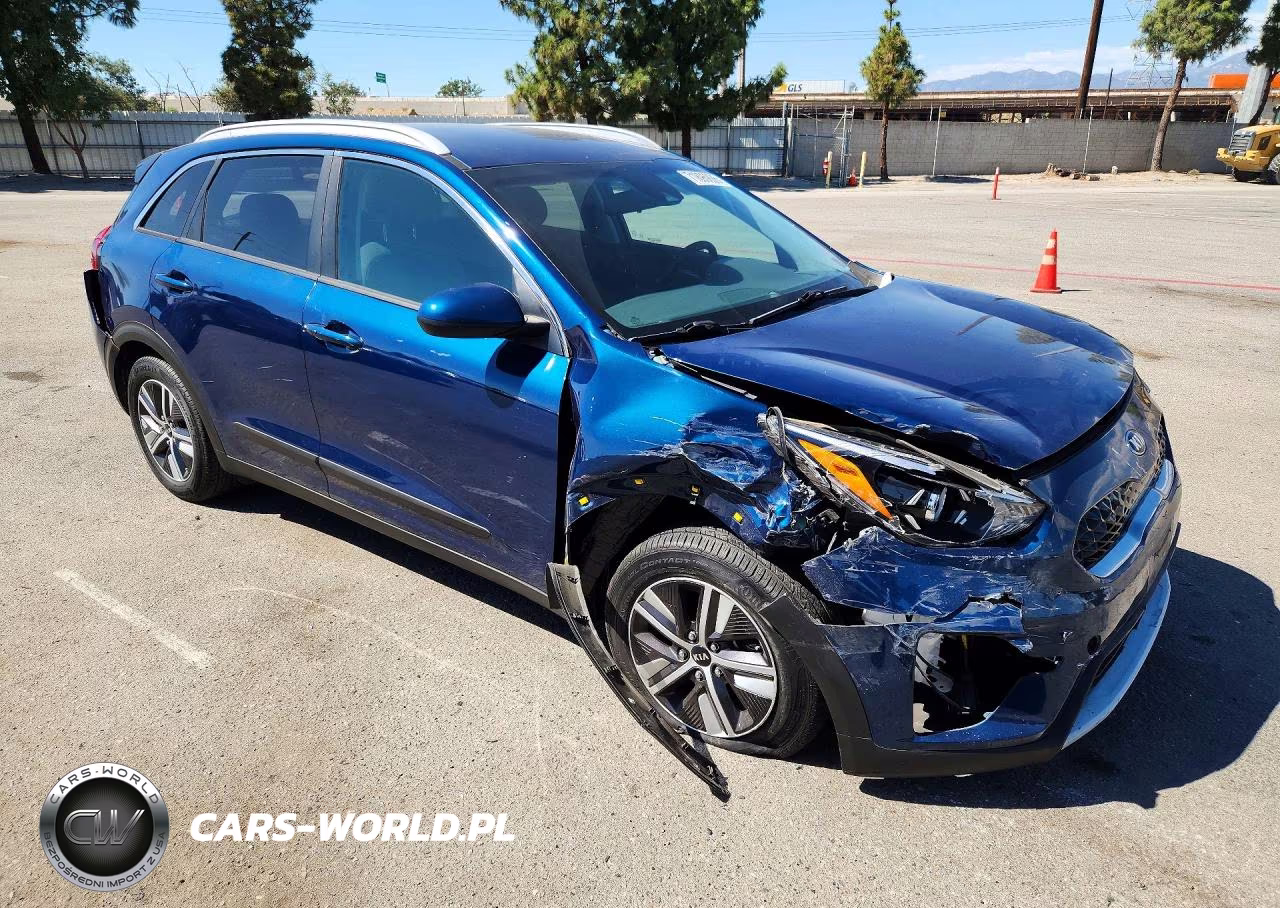 2020 Kia Niro Lxs VIN:KNDCB3LC1L5382867 - 4