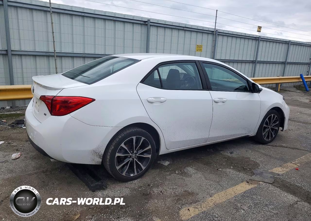 2019 Toyota Corolla Se VIN:2T1BURHE7KC193063 - 3