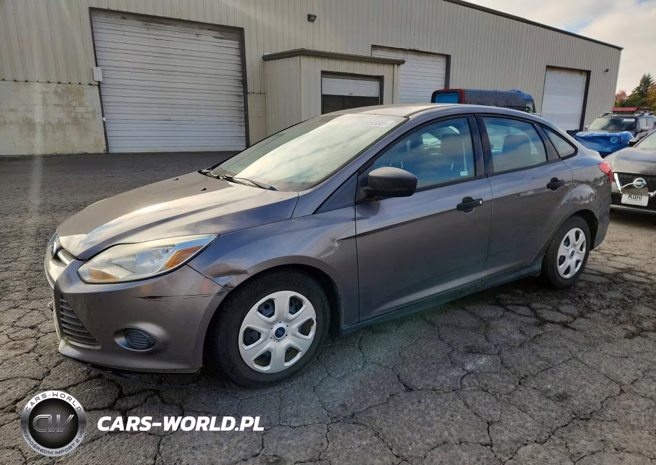 2012 Ford Focus S VIN:1FAHP3E21CL285326 - 1