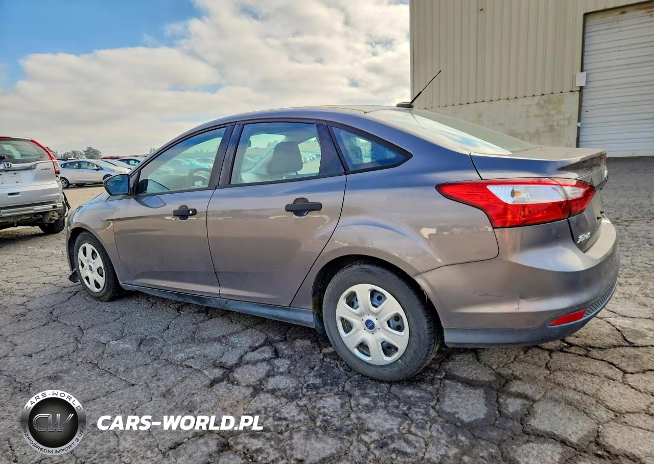 2012 Ford Focus S VIN:1FAHP3E21CL285326 - 2