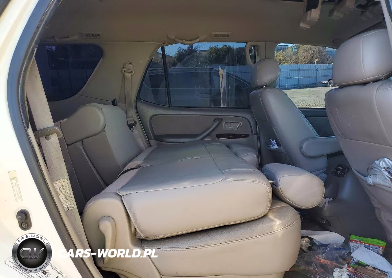 2002 Toyota Sequoia Sr5 VIN:5TDBT44A82S104357 - 11