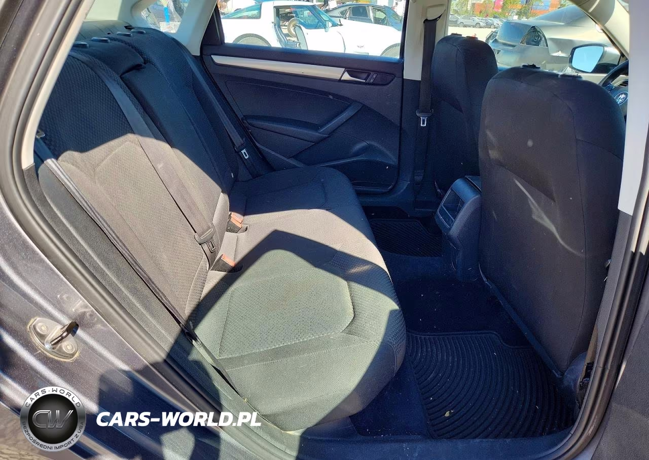 2014 Volkswagen Passat S VIN:1VWAT7A34EC104572 - 10
