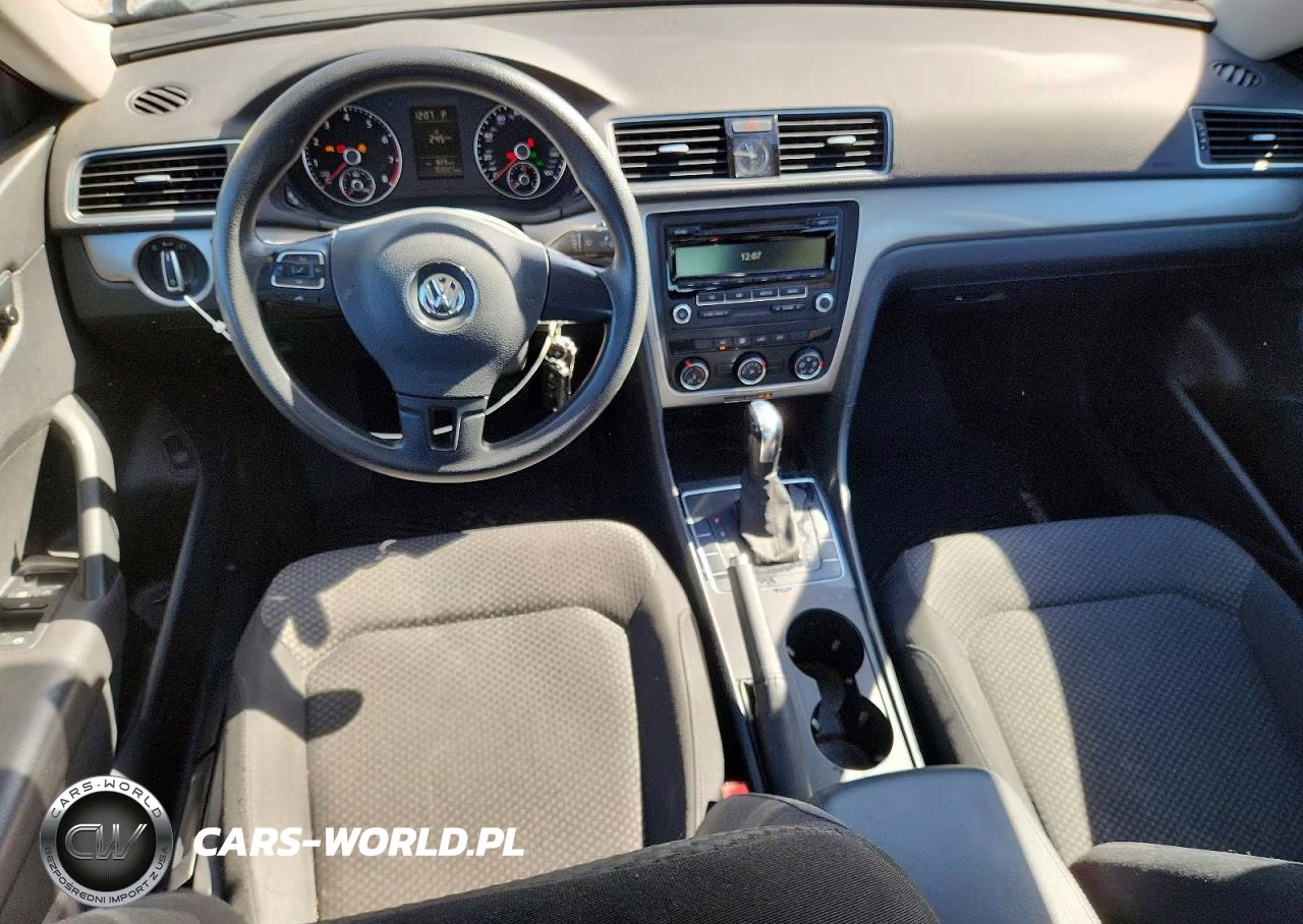 2014 Volkswagen Passat S VIN:1VWAT7A34EC104572 - 8