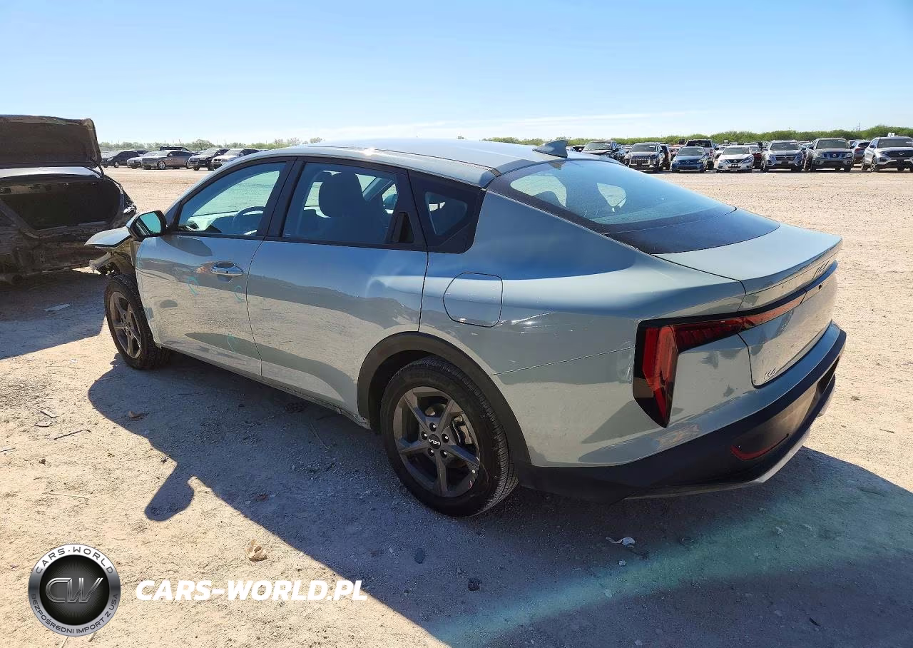 2025 Kia K4 Lxs VIN:3KPFT4DE7SE063119 - 2