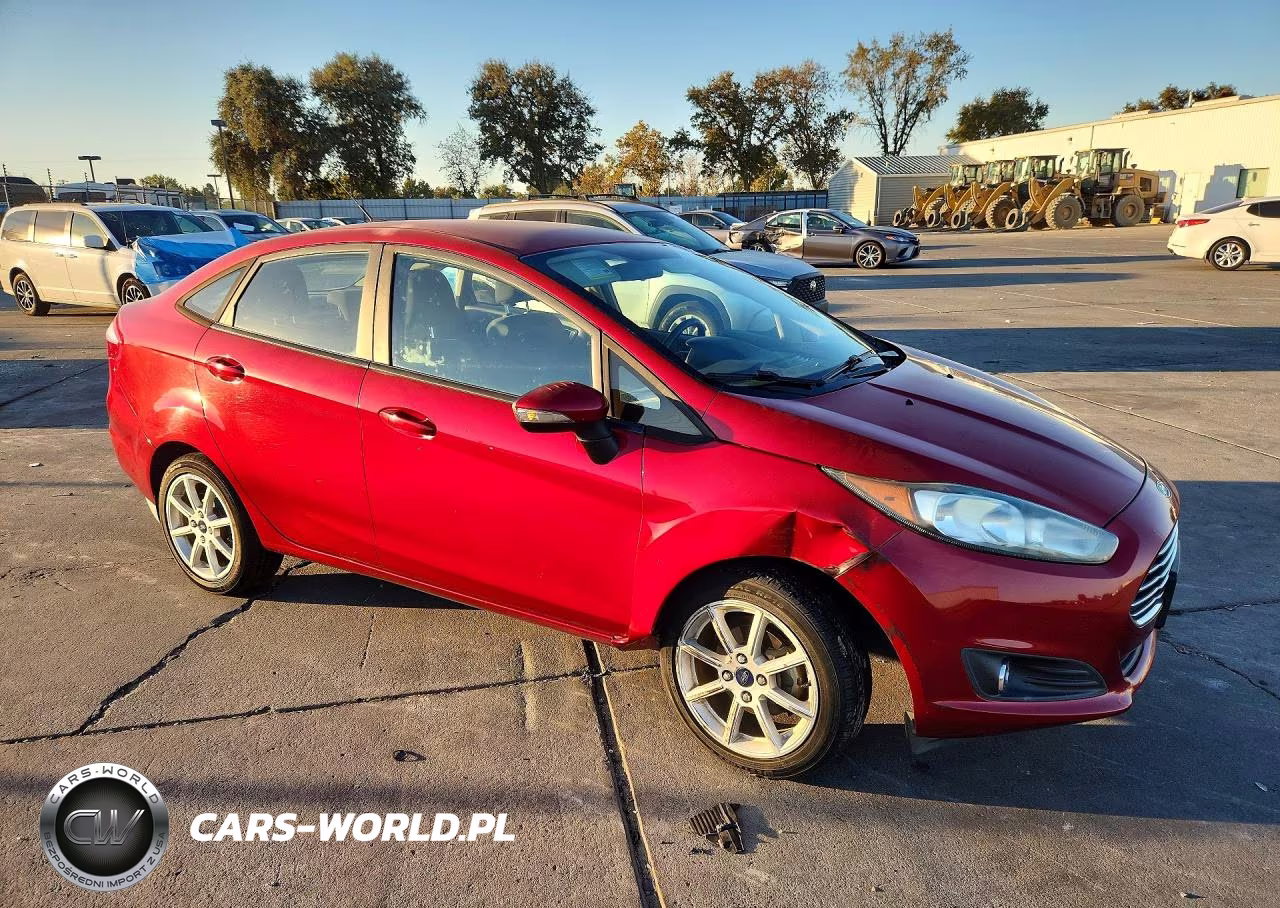 2015 Ford Fiesta Se VIN:3FADP4BJ2FM211870 - 4