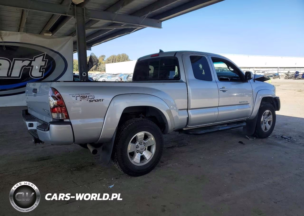 2012 Toyota Tacoma Prerunner Access Cab VIN:5TFTU4GN8CX017022 - 3