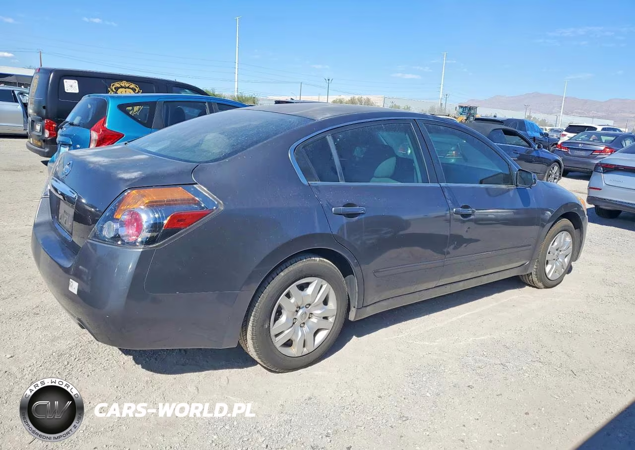 2012 Nissan Altima 2.5 VIN:1N4AL2AP0CN497065 - 3