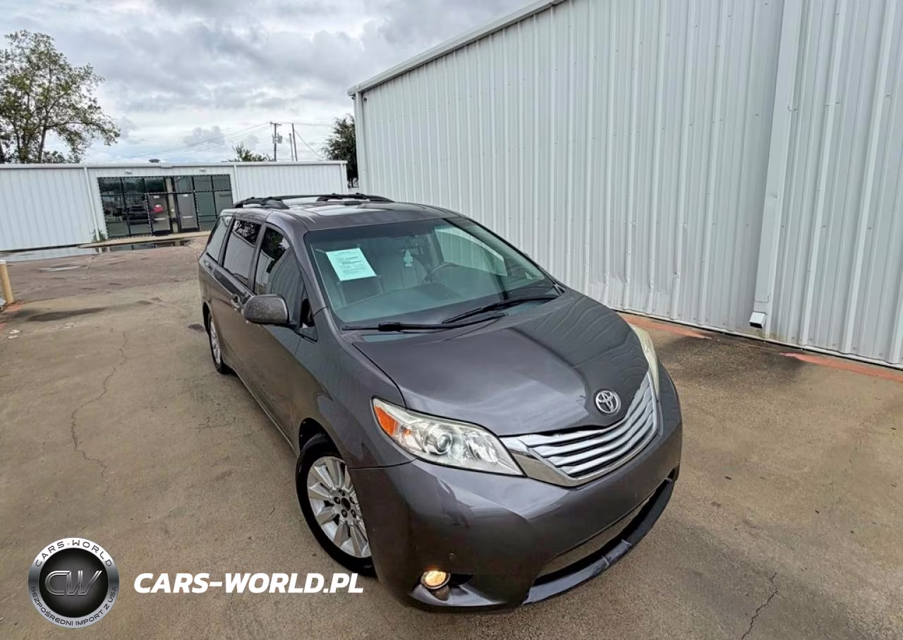 2012 Toyota Sienna Limited 7-Passenger