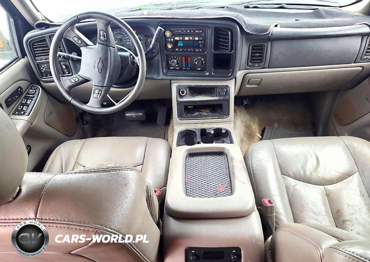 2005 Chevrolet Tahoe K1500 VIN:1GNEK13T45R137139 - 8