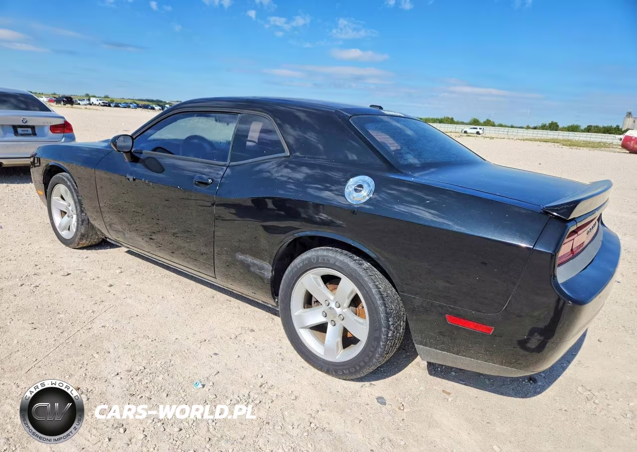 2012 Dodge Challenger Sxt VIN:2C3CDYAG2CH130815 - 2