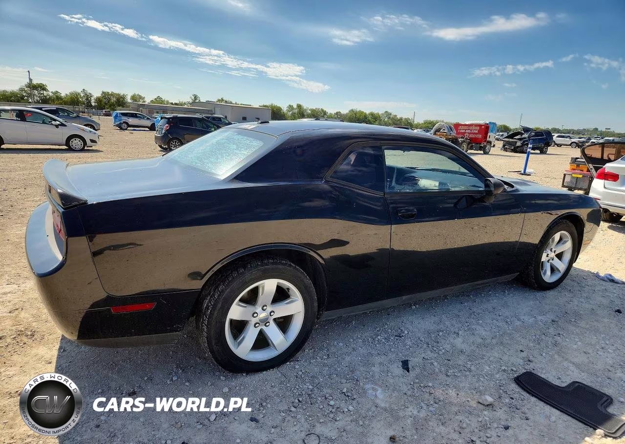 2012 Dodge Challenger Sxt VIN:2C3CDYAG2CH130815 - 3