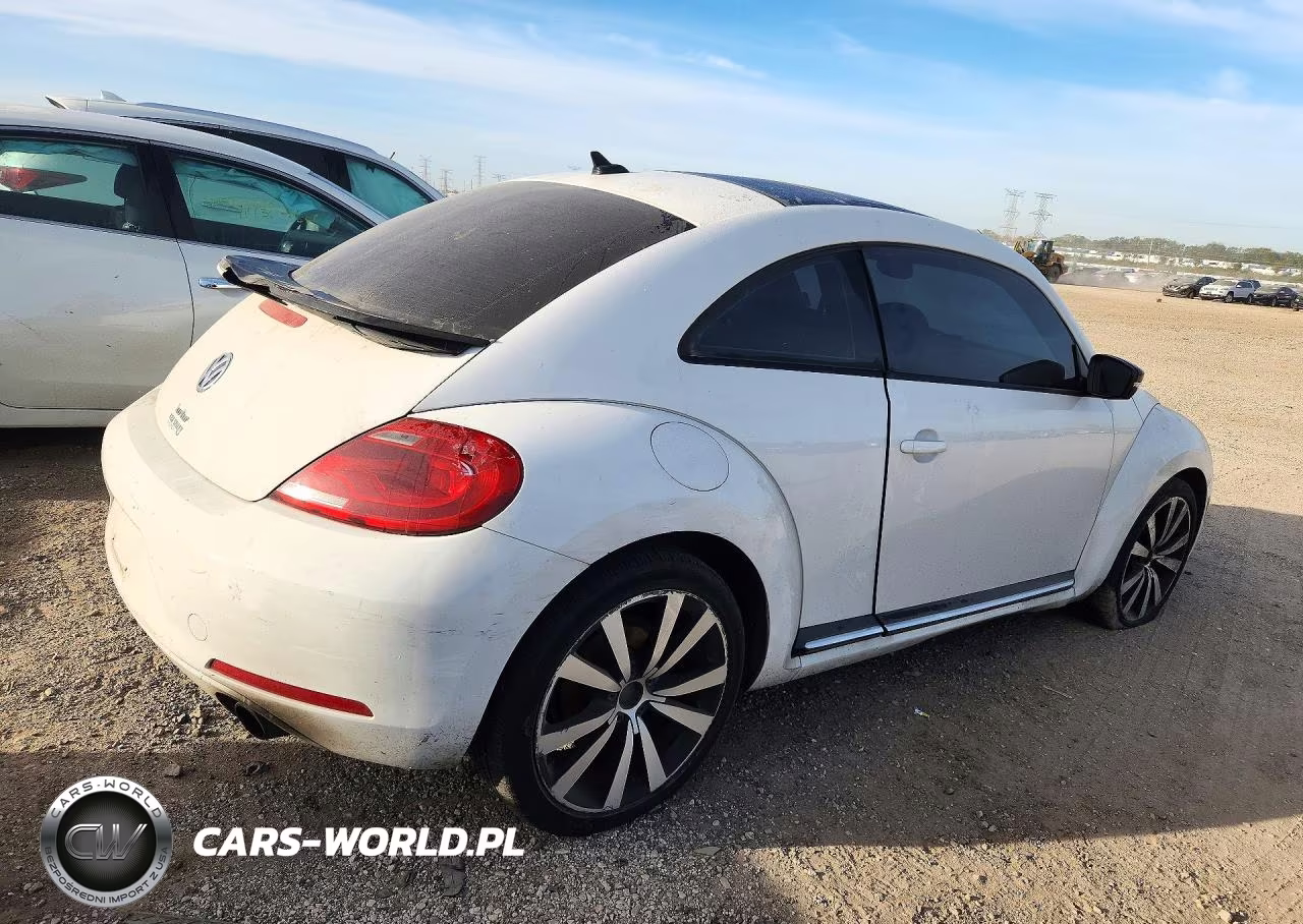2013 Volkswagen Beetle Turbo VIN:3VWV67AT2DM601402 - 3