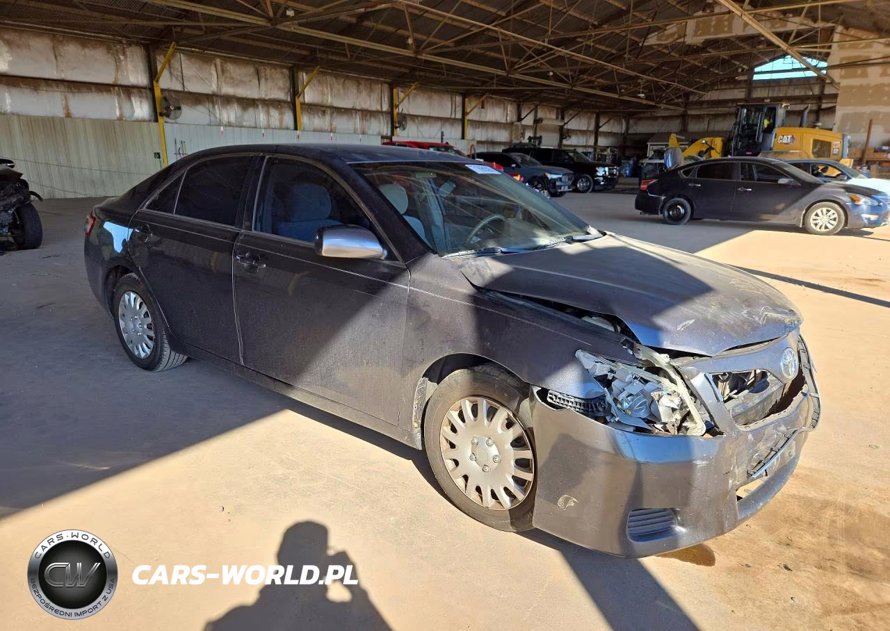 2010 Toyota Camry Le VIN:4T1BF3EK0AU095703 - 4