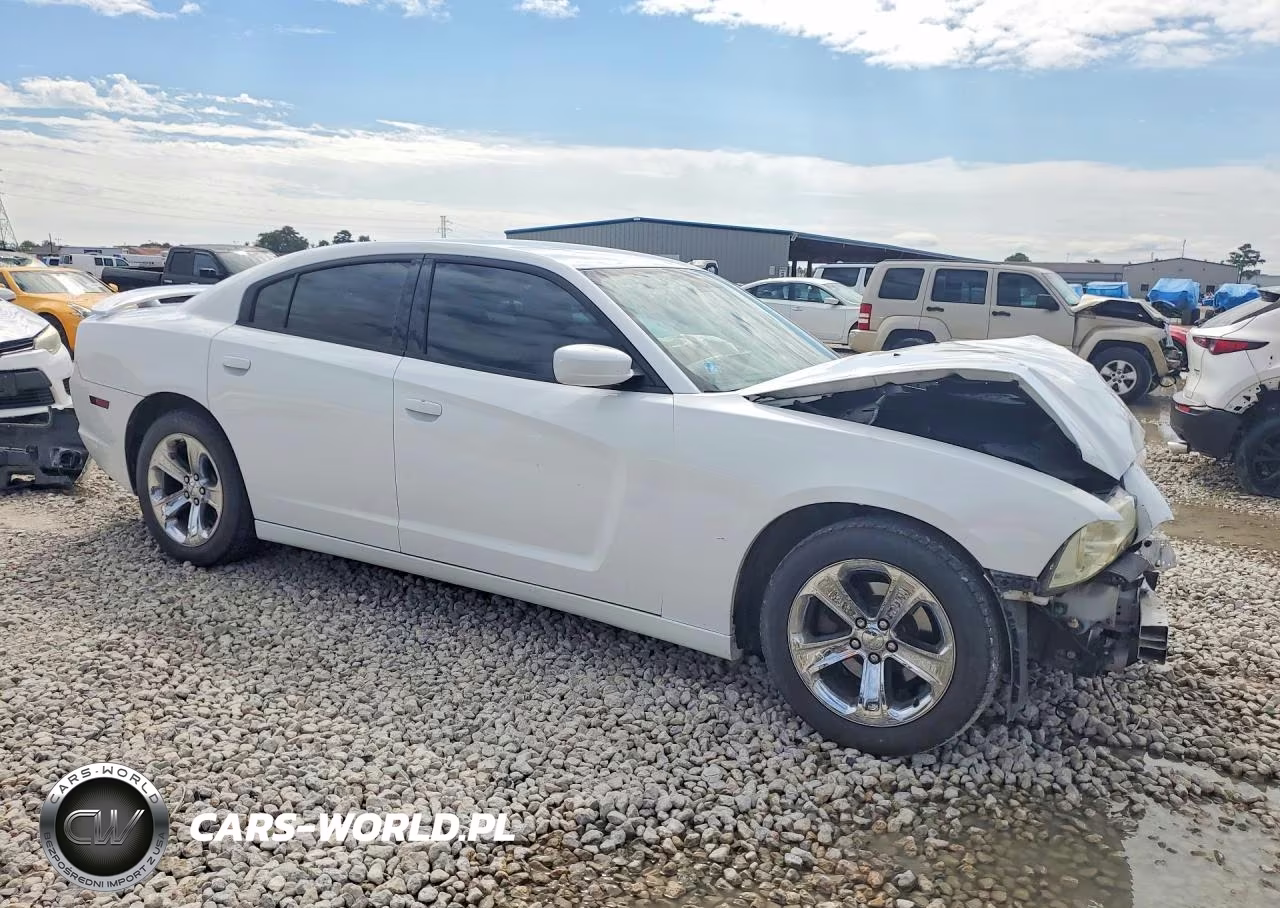 2012 Dodge Charger Sxt VIN:2C3CDXHG0CH272029 - 4