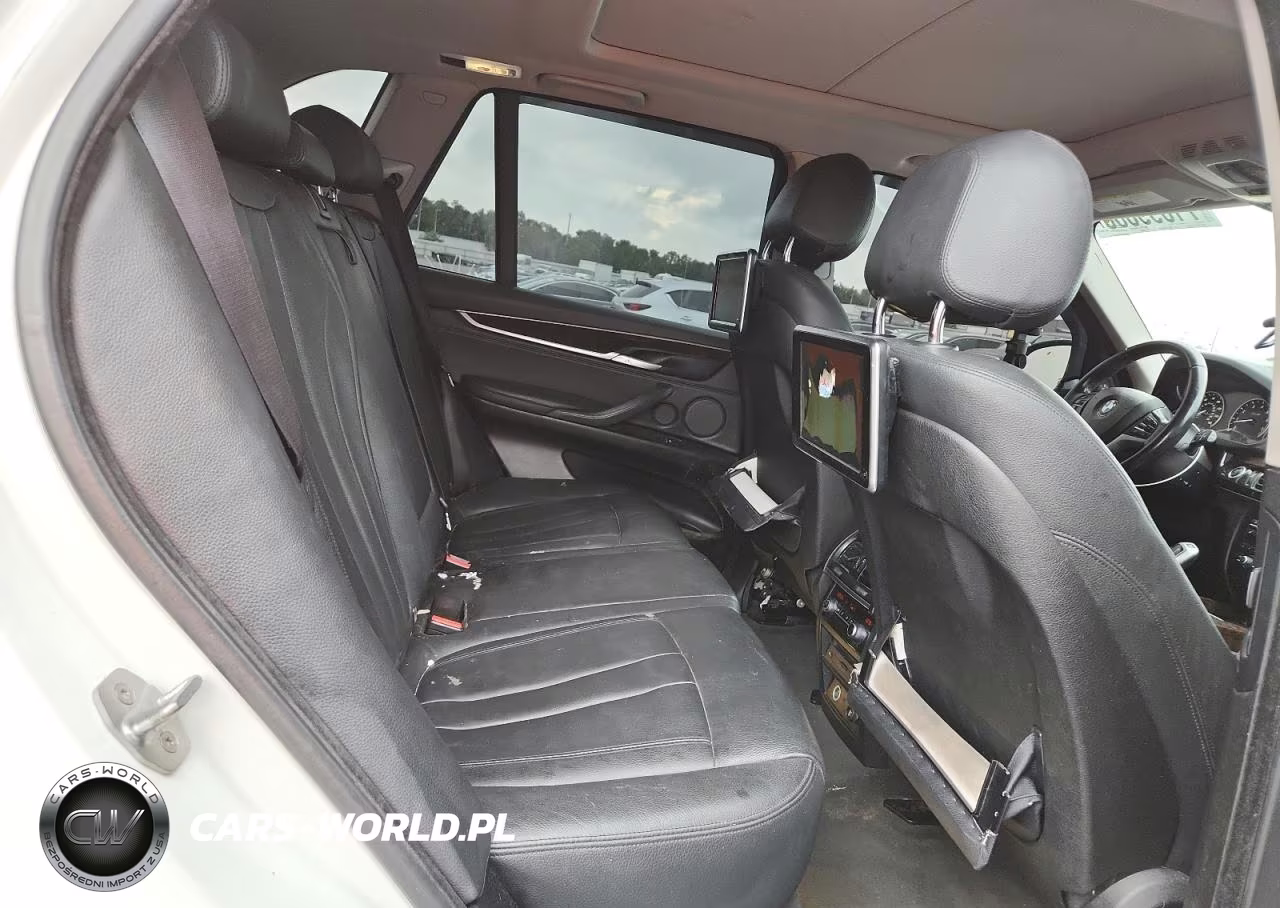 2015 BMW X5 Sdrive35I VIN:5UXKR2C58F0H39922 - 11